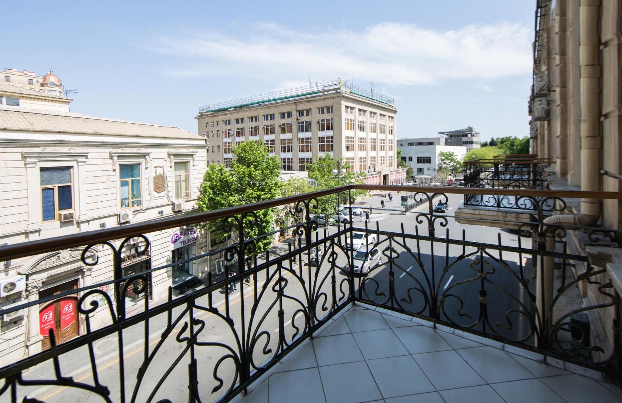 Passaje Old Hotel บากู ภายนอก รูปภาพ
