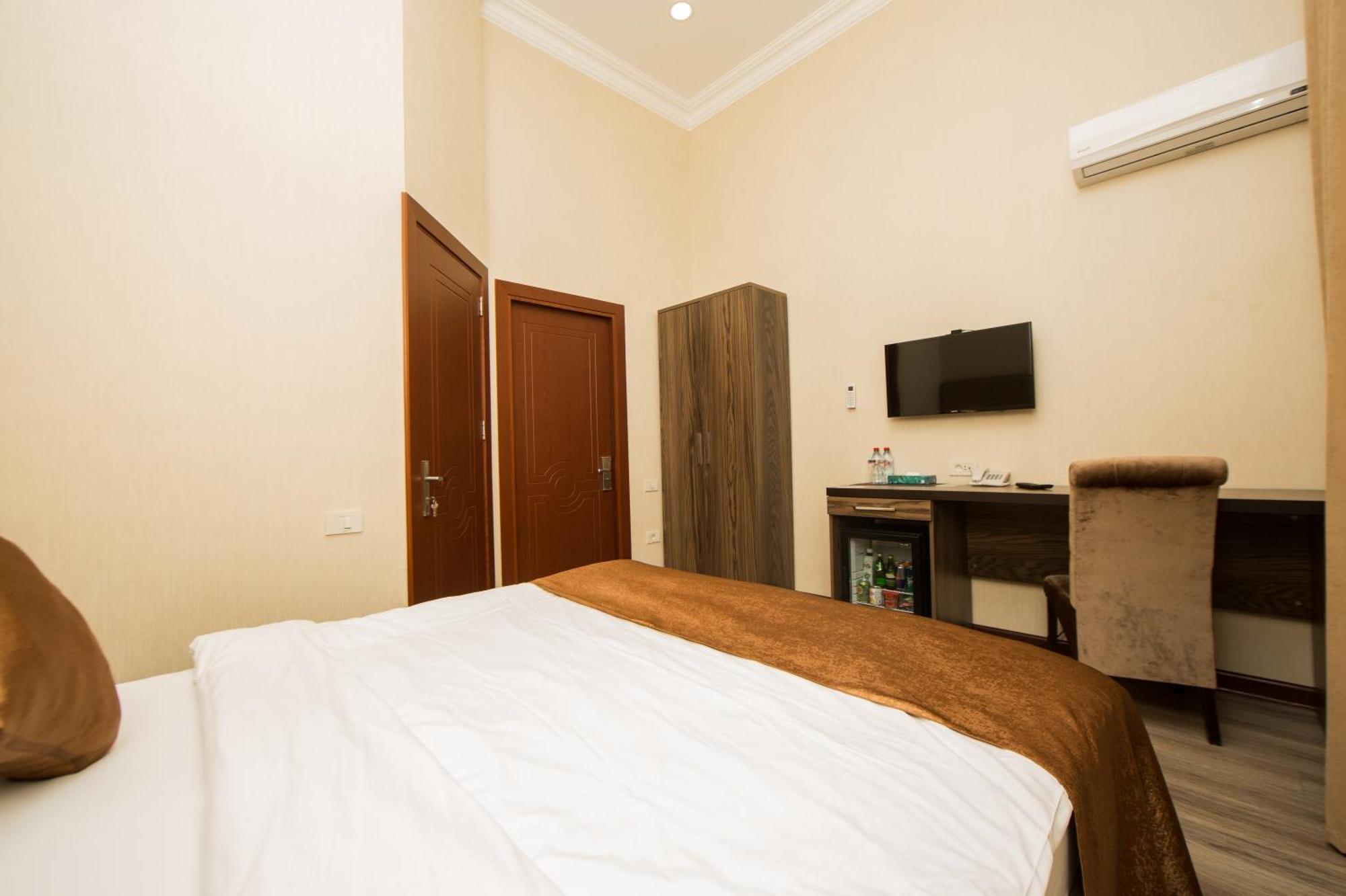 Passaje Old Hotel บากู ภายนอก รูปภาพ